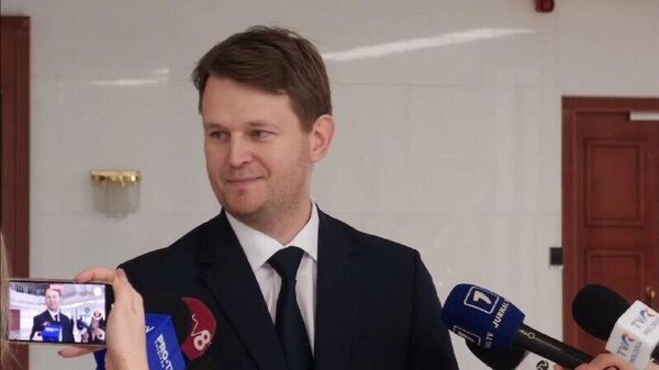 Министр финансов: Молдова укрепляет доверие инвесторов, курс на рост экономики - Sputnik Молдова