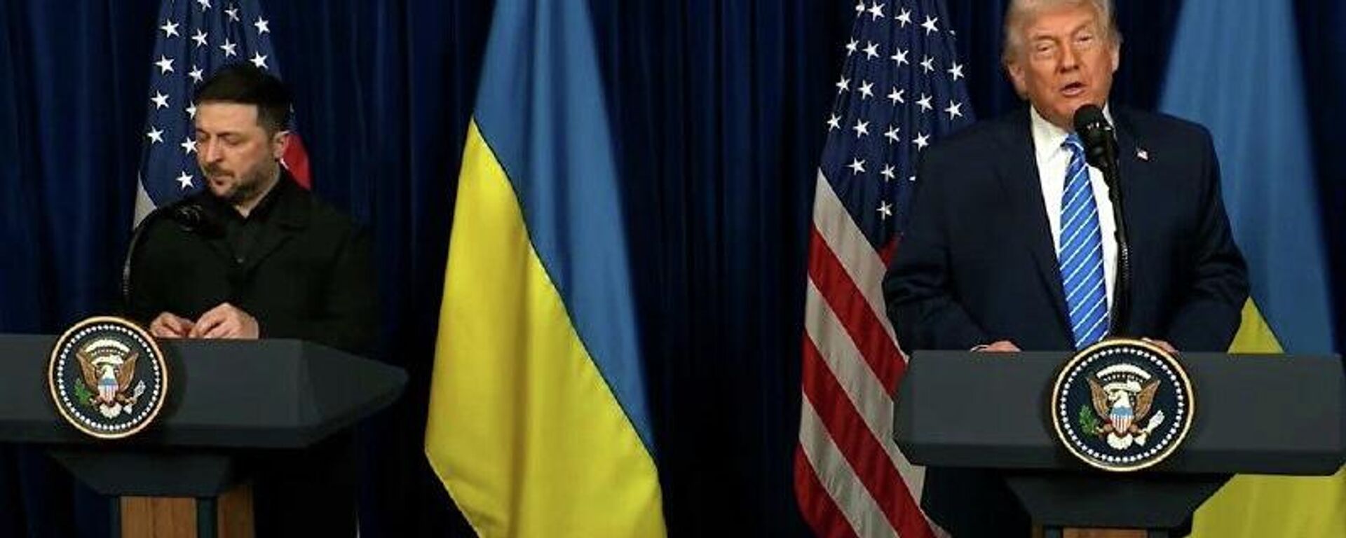 Трамп встретился с Зеленским: украинцев можно поздравить - Sputnik Молдова, 1920, 29.12.2025