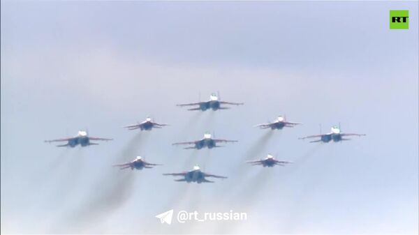 NYT: Rusia pare de neoprit, a recunoscut Trump văzând imagini de la Parada Victoriei de la Moscova - Sputnik Moldova