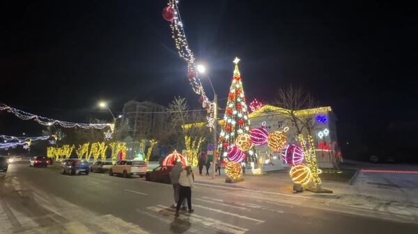 А так встречают Новый 2026 год в Комрате, столице Гагаузии - Sputnik Молдова