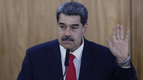 Мадуро заявил в суде в Нью-Йорке, что считает себя военнопленным и что он остаётся президентом Венесуэлы - Sputnik Молдова