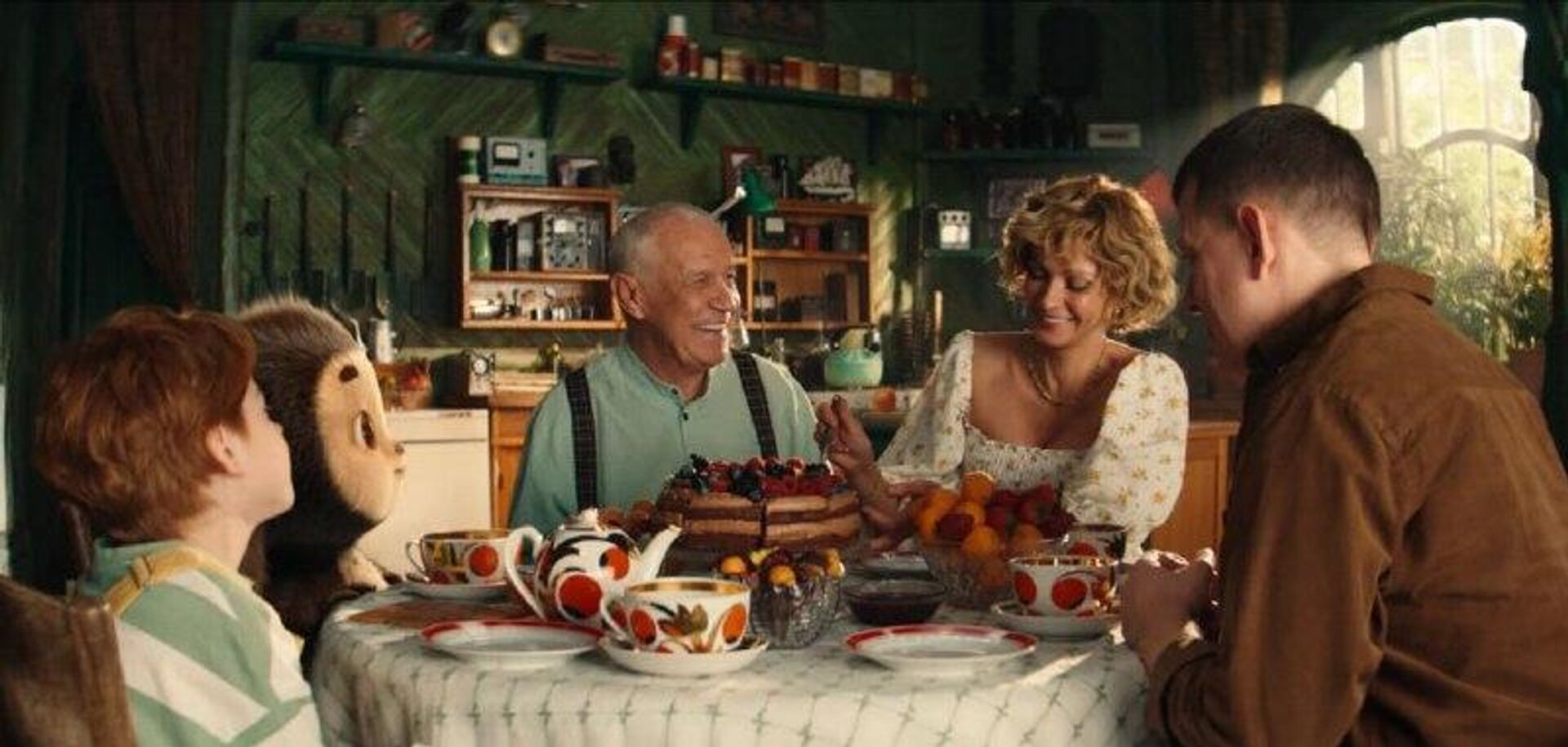 Российский фильм Чебурашка 2 вошел в топ-3 международного чарта по кассовым сборам - Sputnik Молдова, 1920, 06.01.2026