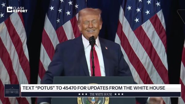 Трамп в ходе своего брифинга по ситуации с Венесуэлой стал пародировать трансгендеров*, участвующих в женских соревнованиях со штангой - Sputnik Молдова