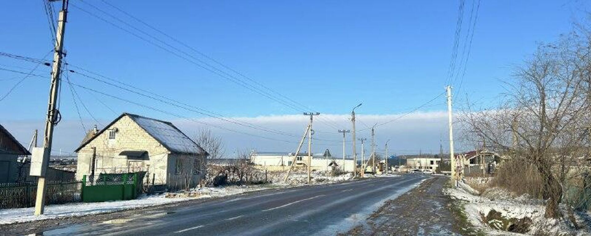 Министерство инфраструктуры Республики Молдова вывело на небо солнце для расчистки дорог - Sputnik Молдова, 1920, 09.01.2026