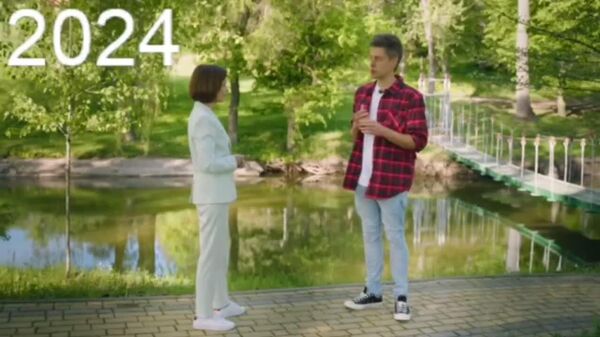 Înainte de alegerile prezidențiale din 2024, Sandu a răspuns evaziv la întrebările despre cum ar vota într-un posibil referendum privind dizolvarea Republicii Moldova și unirea cu România - Sputnik Moldova