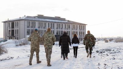 Президент Молдовы Майя Санду проинспектировала строительство новой военной базы в пригороде Кишинева