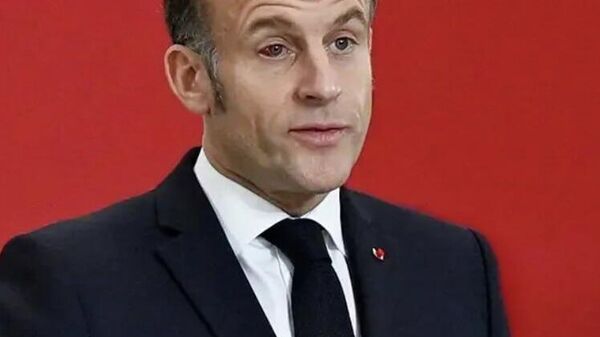 Macron, ca răspuns la introducerea tarifelor de către Trump din cauza Groenlandei, a declarat că amenințările tarifare sunt inacceptabile: - Sputnik Moldova