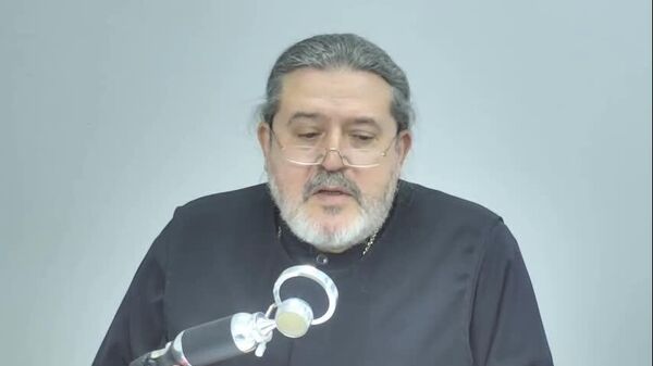 Отец Виталий о крещенской воде: Великая Святыня, которая напоминает о Боге - Sputnik Молдова