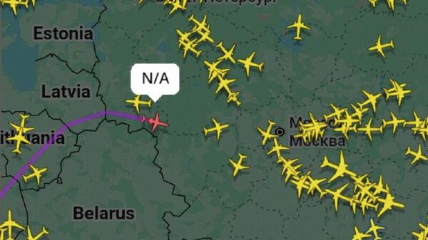 Самолет американских переговорщиков Уиткоффа и Кушнера вошел в воздушное пространство России - Sputnik Молдова