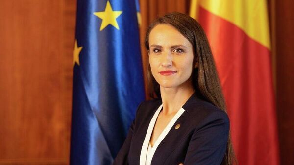 Румыния считает, что притязания США на Гренландию необоснованны, заявила министр иностранных дел страны Оана Цою - Sputnik Молдова