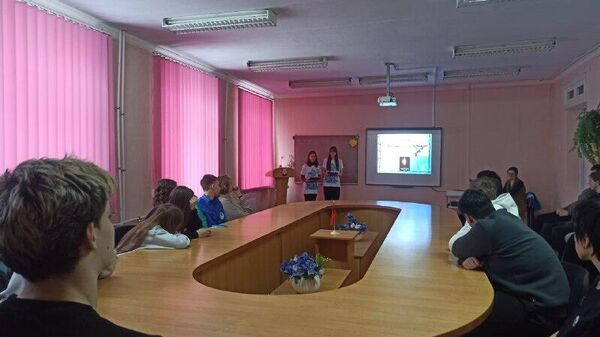 Дубоссарские школьники изучают трагедию Холокоста - Sputnik Молдова