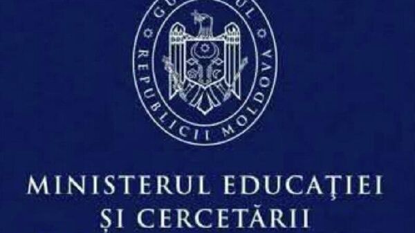 În contextul condițiilor meteorologice dificile, generate de polei și ghețuș, Ministerul Educației și Cercetării recomandă instituțiilor de învățământ și organelor locale de specialitate în domeniul învățământului să evalueze situația specifică fiecărei școli și să decidă dacă pentru ziua de mâine, 26 ianuarie 2026, este nevoie de un regim special de desfășurare a lecțiilor - de exemplu online - Sputnik Moldova