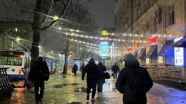 Это не мокрый тротуар - Sputnik Молдова