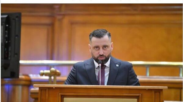 Мэры PAS организуют захват храмов митрополии Молдовы сторонниками румынского патриархата, рассказал депутат румынского парламента - Sputnik Молдова