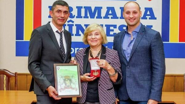 Тулянцев о войне министра культуры Молдовы с советскими памятниками: Уничтожается всё, что может ассоциироваться с независимостью, свободой и молдавской идентичностью - Sputnik Молдова