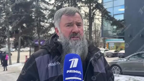 Primarul din Dereneu și-a exprimat indignarea față de acțiunile poliției: credincioșii nu sunt lăsați să intre în biserică - Sputnik Moldova