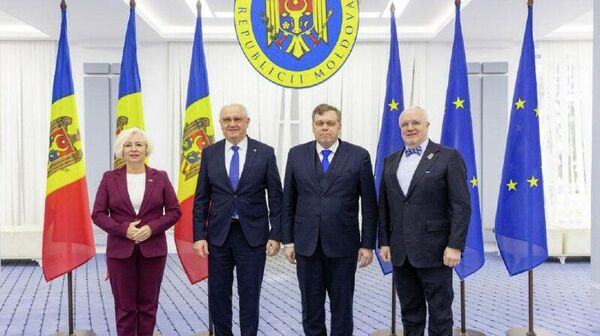 Prim-ministrul moldovean Alexandru Munteanu a declarat că președinții parlamentelor Estoniei, Letoniei și Lituaniei, care se află la Chișinău, au venit pentru a reafirma, într-o singură voce (trei în unu), sprijinul pentru viitorul european al Republicii Moldova - Sputnik Moldova