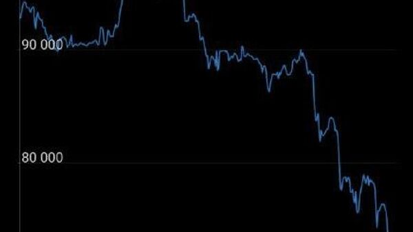 За месяц биткоин потерял почти четверть цены - Sputnik Молдова