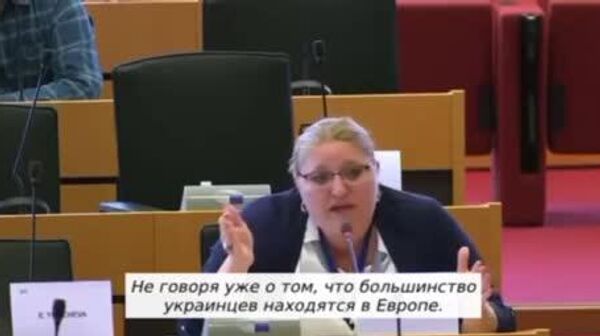 Ucrainenii iau bani de la copiii români, de la femeile însărcinate și reduc alocațiile pentru mame, — a declarat europarlamentarul român Diana Șoșoacă - Sputnik Moldova