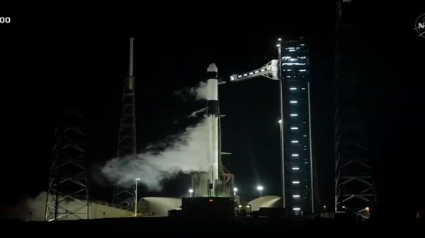 Корабль Crew Dragon с российским космонавтом Андреем Федяевым на борту отправился к МКС - Sputnik Молдова