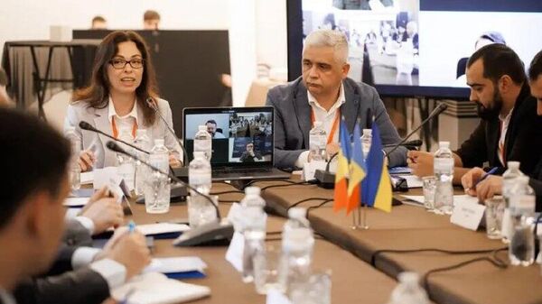 Еще раз на троих: Молдова, Румыния и Украина создают Тройной киберальянс - Sputnik Молдова