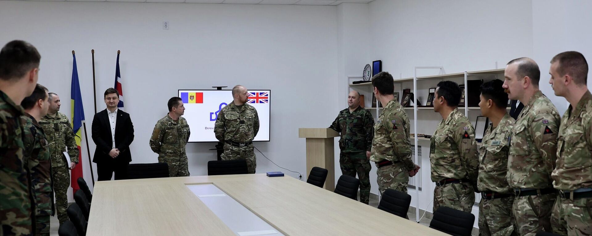 Молдавские военные приняли участие в учениях по кибербезопасности - Sputnik Молдова, 1920, 18.02.2026