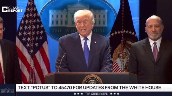 Дональд Трамп заявил, что подпишет указ о введении 10-процентной глобальной пошлины на ввозимые в США товары сверх уже действующих стандартных тарифов - Sputnik Молдова