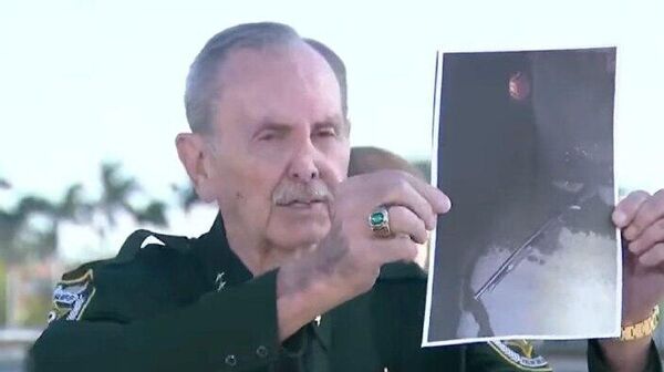 Секретная служба США застрелила мужчину, пытавшегося проникнуть в резиденцию Дональда Трампа - Sputnik Молдова