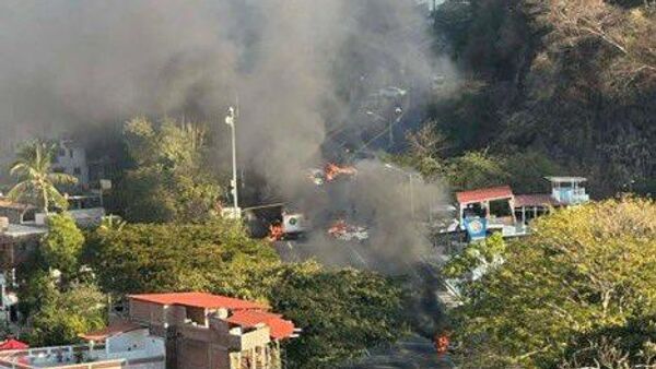 Cartelurile au provocat revolte în Mexic, pe fondul zvonurilor privind lichidarea liderului grupării criminale „Noua Generație Jalisco”, cunoscut sub porecla El Mencho - Sputnik Moldova