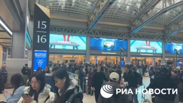 O furtună de zăpadă care a cuprins orașul New York a provocat întârzieri și anulări pe scară largă la Penn Station, principala gară din metropola americană, relatează un corespondent RIA Novosti - Sputnik Moldova