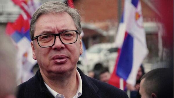 Doi bărbați care plănuiau o tentativă de asasinat asupra președintelui sârb Aleksandar Vučić și a familiei sale au fost reținuți, a relatat serviciul de presă al MAI sârb - Sputnik Moldova