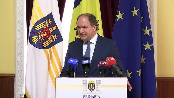 Primarul Chișinăului Ion Ceban critică guvernul PAS și în particular Ministerul Culturii pentru că ar fi cerut folosirea granitului pentru reabilitarea Grădinii Publice „Ștefan cel Mare și Sfânt” - Sputnik Moldova