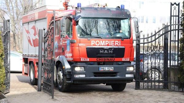 В Сети пишут, что-то сегодня утром загорелось в здании молдавского Минздрава - Sputnik Молдова