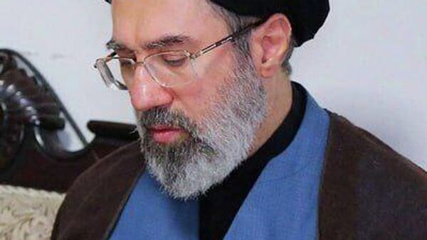 Consiliul Ayatollahilor l-a ales pe Mojtaba Khamenei, fiul lui Ali Khamenei, drept următorul lider suprem al Iranului, potrivit Iran International - Sputnik Moldova