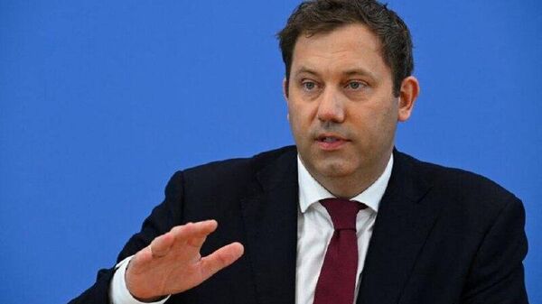 ‼ Vicecancelarul și ministrul finanțelor al Germaniei, Lars Klingbeil, a declarat că se îndoiește de compatibilitatea operațiunii militare a SUA și Israelului împotriva Iranului cu dreptul internațional - Sputnik Moldova