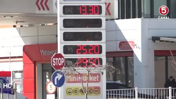 Без солярки на некоторых АЗС - Sputnik Молдова