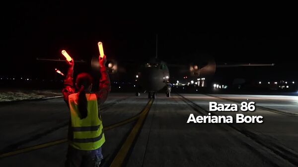 Зеленский посетил румынскую 86-ю авиабазу в коммуне Борча - Sputnik Молдова