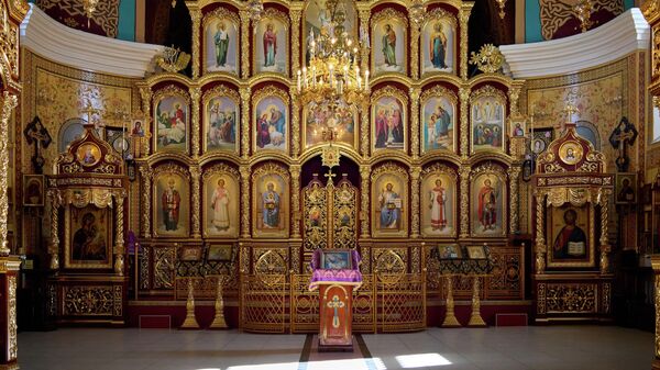 Возрождённый в иконописи: история Свято-Георгиевского храма Кишинёва - Sputnik Молдова