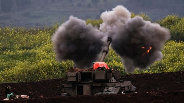 O unitate de artilerie israeliană trage, pe fondul escaladării dintre Hezbollah și Israel și în contextul conflictului dintre SUA și Israel cu Iranul - Sputnik Moldova
