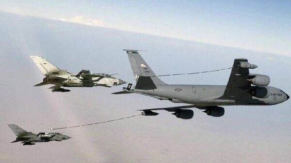 Un alt avion cisternă american KC-135 Stratotanker a sosit în România pentru a sprijini operațiunea din Iran - Sputnik Moldova