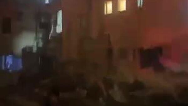 Кадры прилета и разрушений в израильском Араде публикуют в соцсетях - Sputnik Молдова