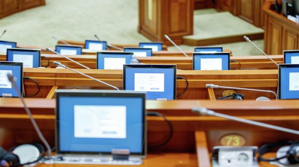 Пустой зал парламента республики Молдова - Sputnik Moldova