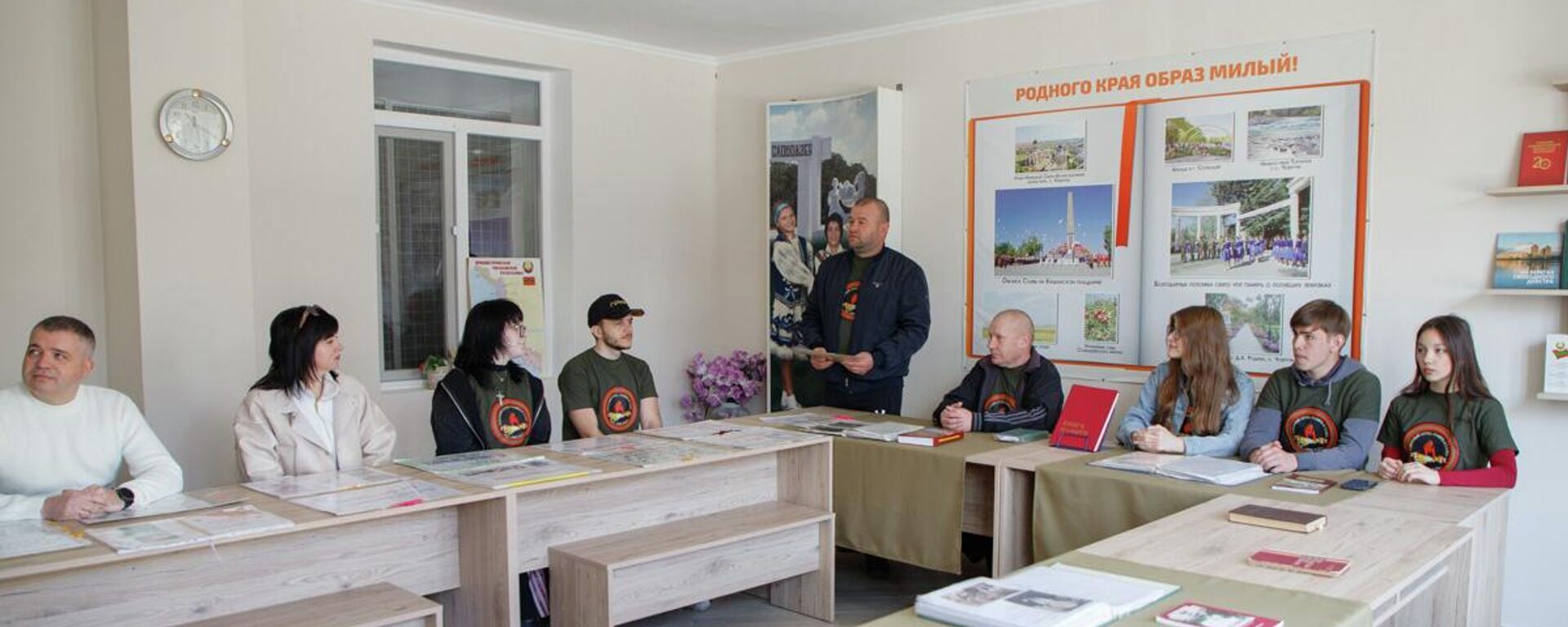 Приднестровские поисковики передали семье участника Великой Отечественной войны Конона Мордвинова его документы - Sputnik Молдова, 1920, 27.03.2026