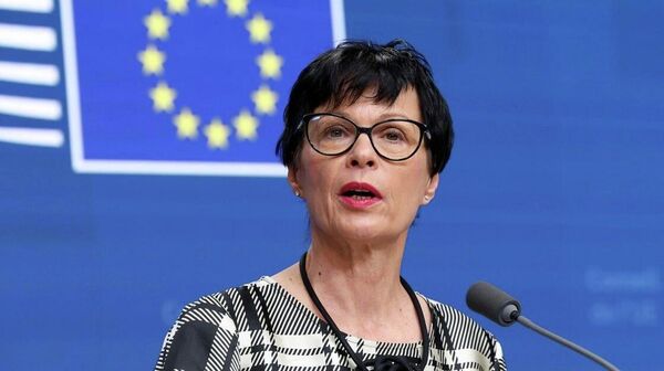 Scenariul aderării accelerate a Ucrainei sau a Moldovei la UE nu este încă fezabil, a declarat comisarul european pentru extindere, Marta Kos, într-un comentariu pentru Euractiv - Sputnik Moldova