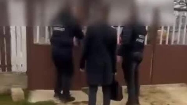 Polițiștii și procurorii din Hîncești instrumentează mai multe cauze penale privind circulația ilegală a drogurilor - Sputnik Moldova