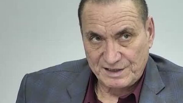 Возможное участие Молдовы в так называемой коалиции желающих противоречит принципу нейтралитета, закреплённому в Конституции, заявил политолог Борис Шаповалов - Sputnik Молдова