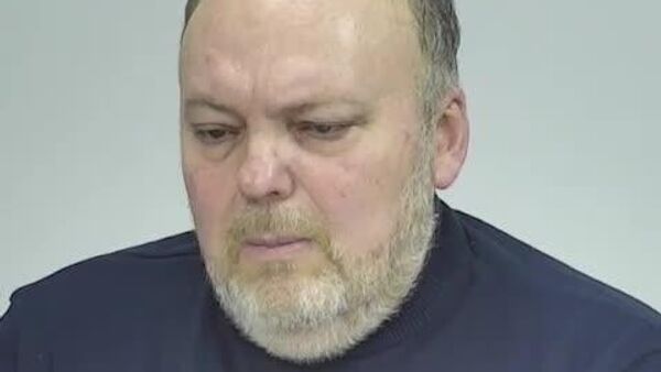 Молдавские власти могу решиться объявить референдум об объединении с Румынией, считает политолог Владимир Букарский - Sputnik Молдова