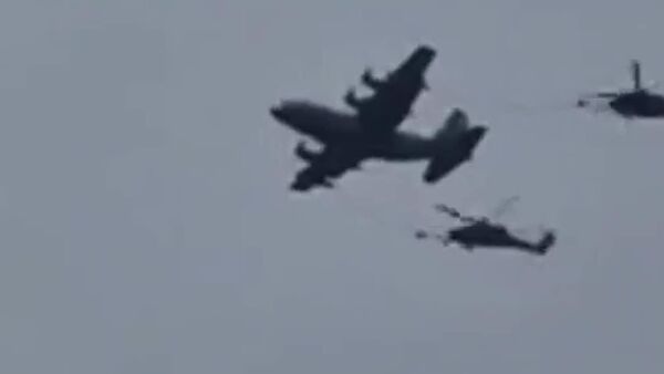 Во время поисков пилота американского истребителя F-15E в Иране был атакован вертолёт Black Hawk - Sputnik Молдова