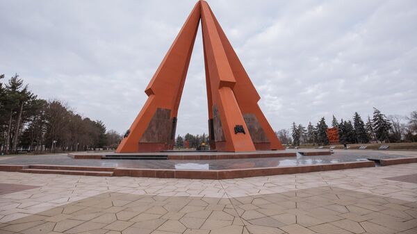 Алексей Петрович: мемориал Вечность - остров правды в море исторической лжи - Sputnik Молдова