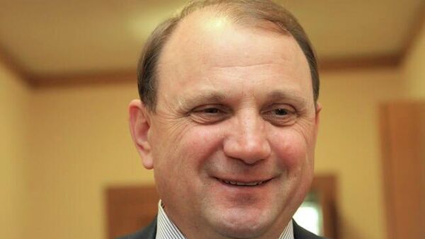 Comentând ruperea relațiilor economice cu Rusia de către actuala guvernare de la Chișinău, fostul ministru moldovean al Agriculturii și Industriei Alimentare și fost ambasador în Japonia, Vasive Bumacov, a declarat că prin aceasta am pierdut o piață importantă - Sputnik Moldova